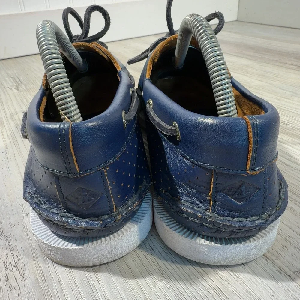 Sperry Top-Sider Original Leather Boat Shoes Mens 9M Blue Perforated STS23924